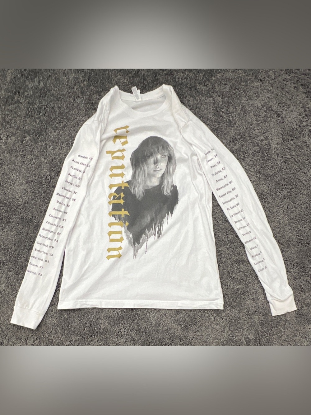 Taylor Swift Shirt Medium Reputation Stadium Tour Long Sleeve Official Merch